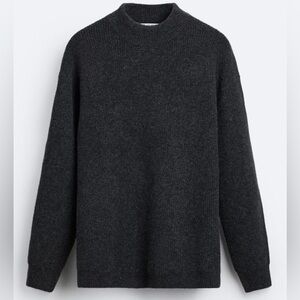 Zara Men’s Squared Textured Sweater
